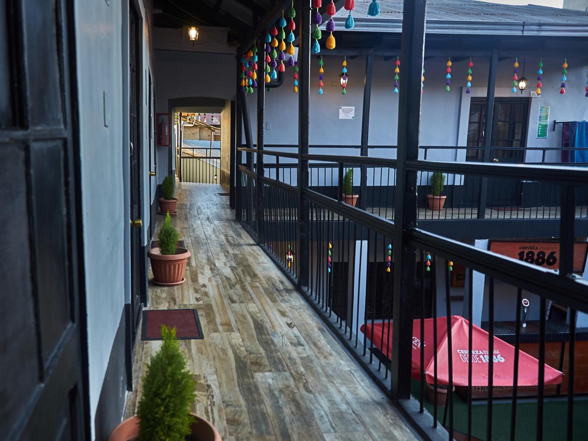 Wild Rover La Paz Exterior photo